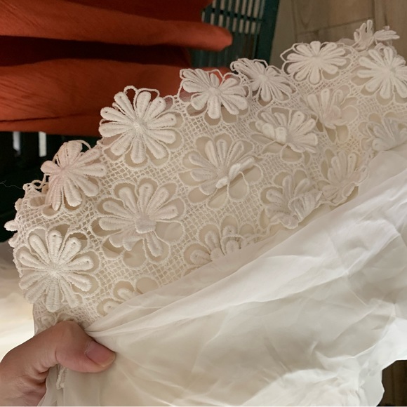 Vintage Wedding Dress- 1960s Alfred Angelo designed by Edythe Vincent 27”W 36”H - Picture 12 of 12